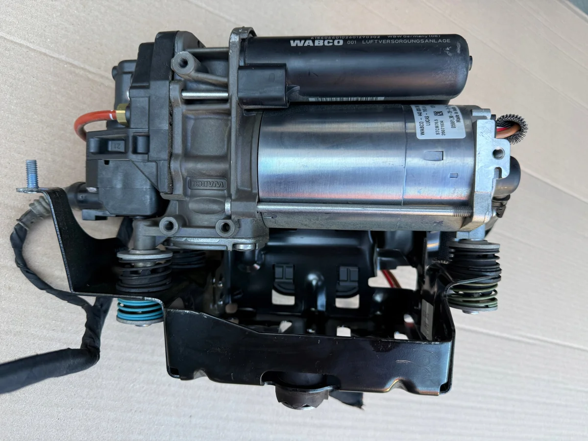 Compressor Luchtvering Achteras Audi Q7 4M