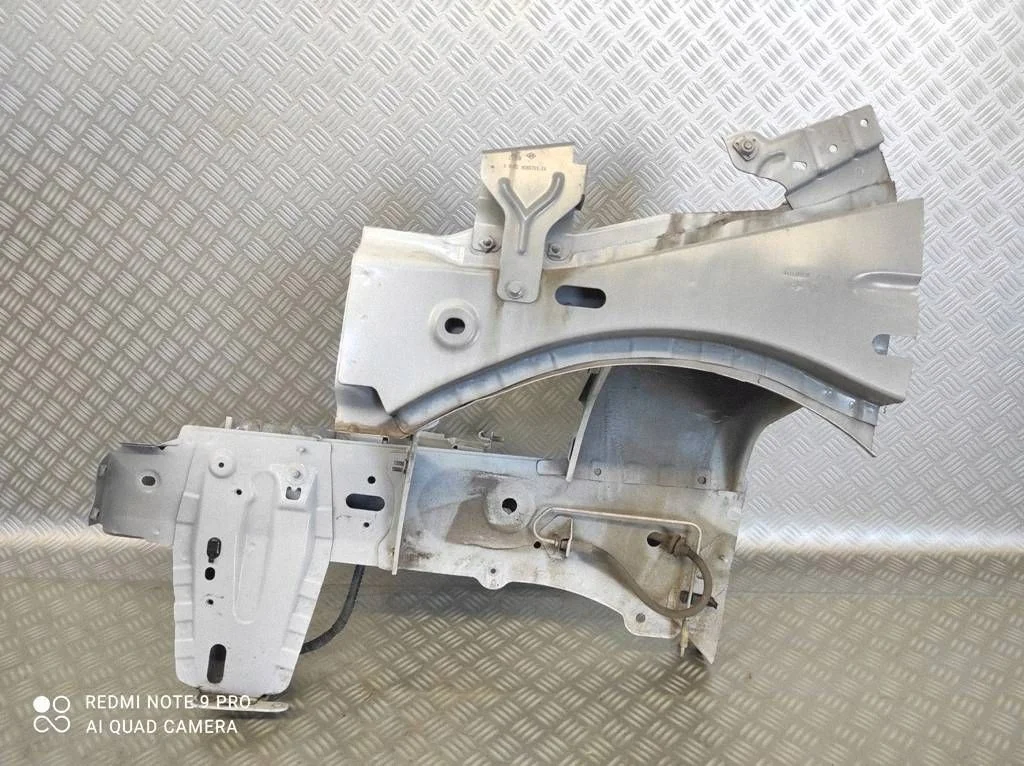 Främre vänster frontpanel Dacia Dokker image 3