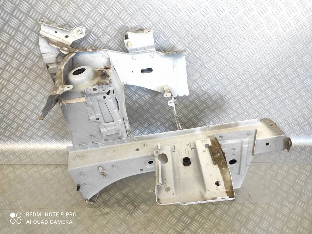 Främre höger frontdel Dacia Dokker 759230240R image 3
