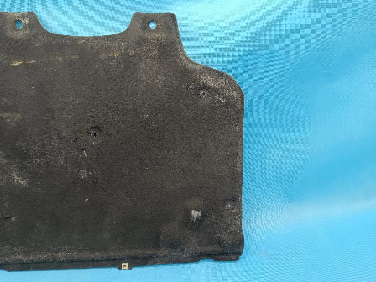 Audi A4 B9 Skydd Underrede 8W0863822B image 6