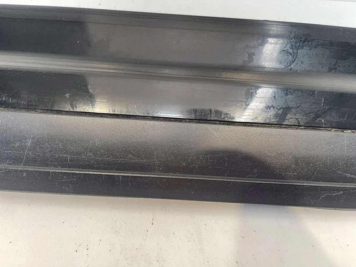 Porsche Cayenne II Türleiste rechts vorne 7P5837788S image 3