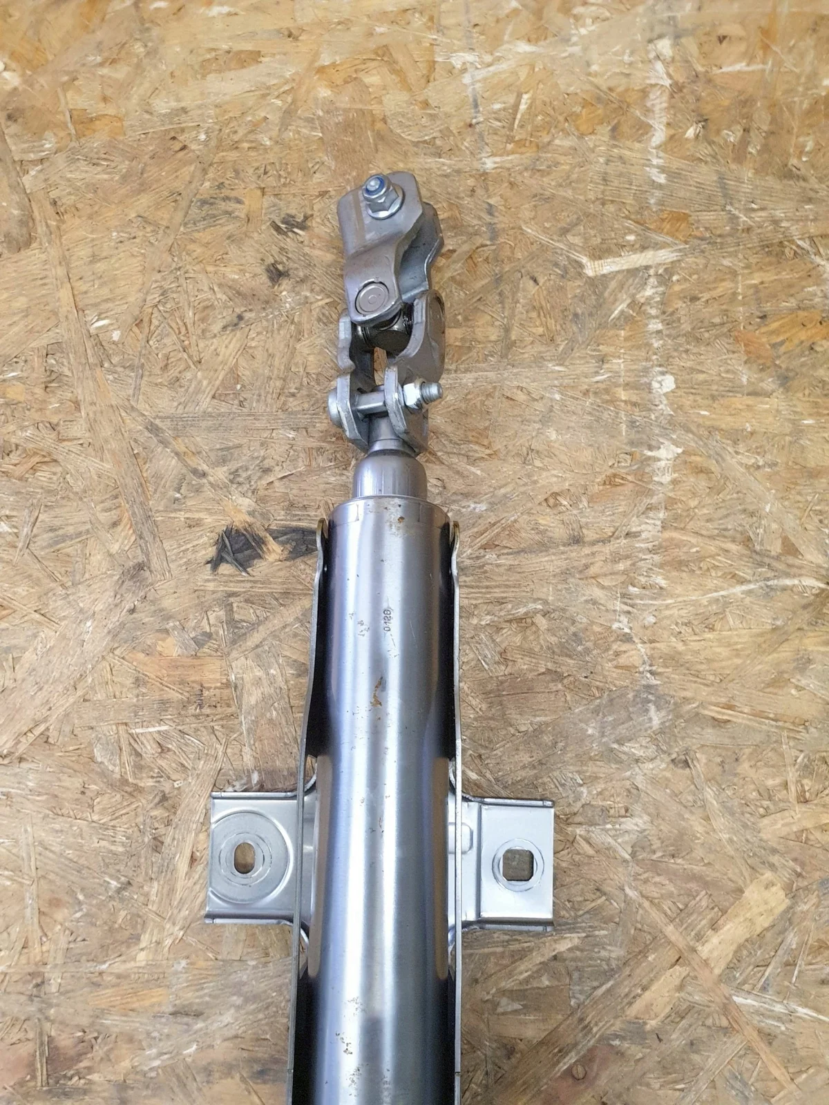 Renault Master III Steering Column U-Joint Used image 5