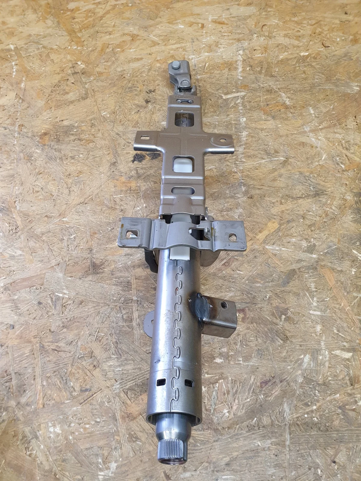 Renault Master III Steering Column U-Joint Used image 9
