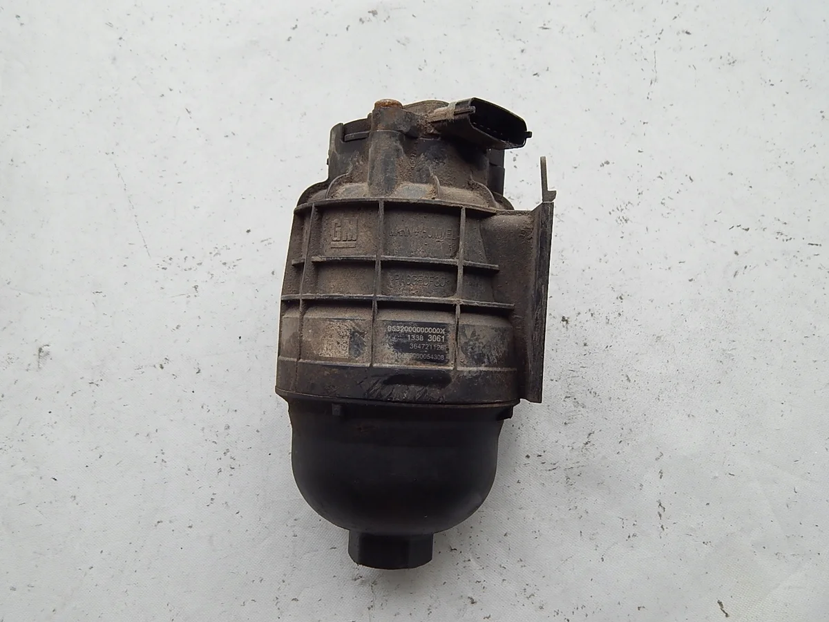Polttoainesuodattimen kotelo Opel Astra K V image 3