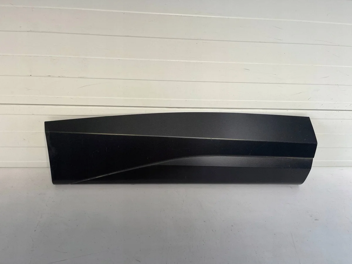 Cupra Formentor Takakylkilista Oikea 5FF854950B