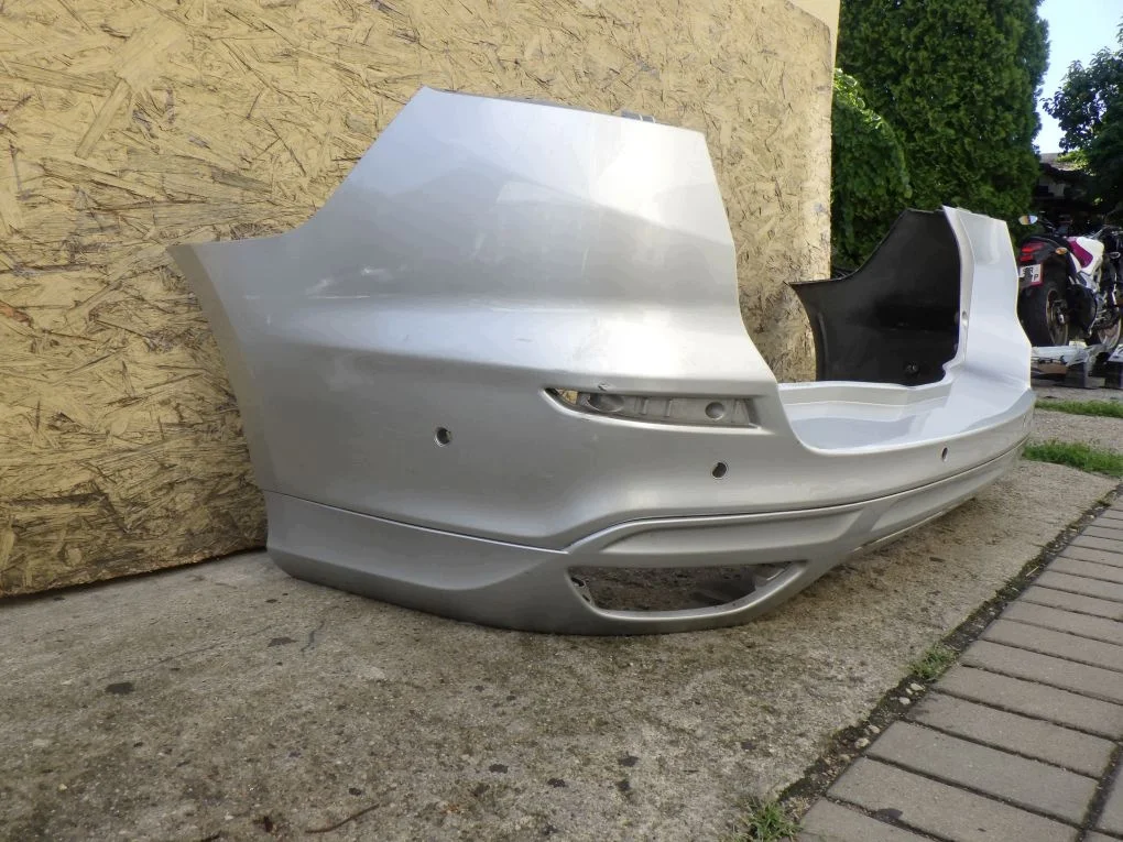 Ford Mondeo MK5 Kombi Bakre Stötfångare