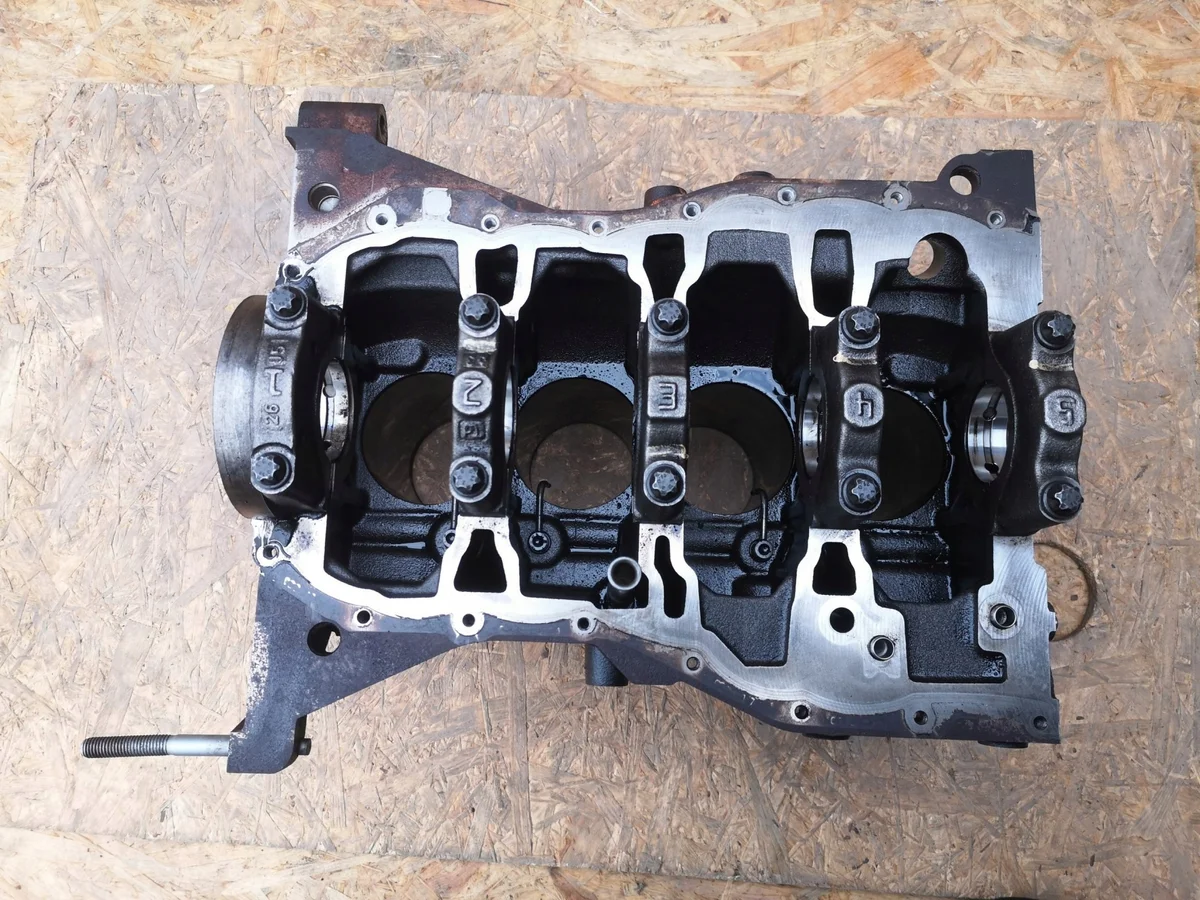 Moottorilohko K9K E628 Renault Kango 1.5 DCI
