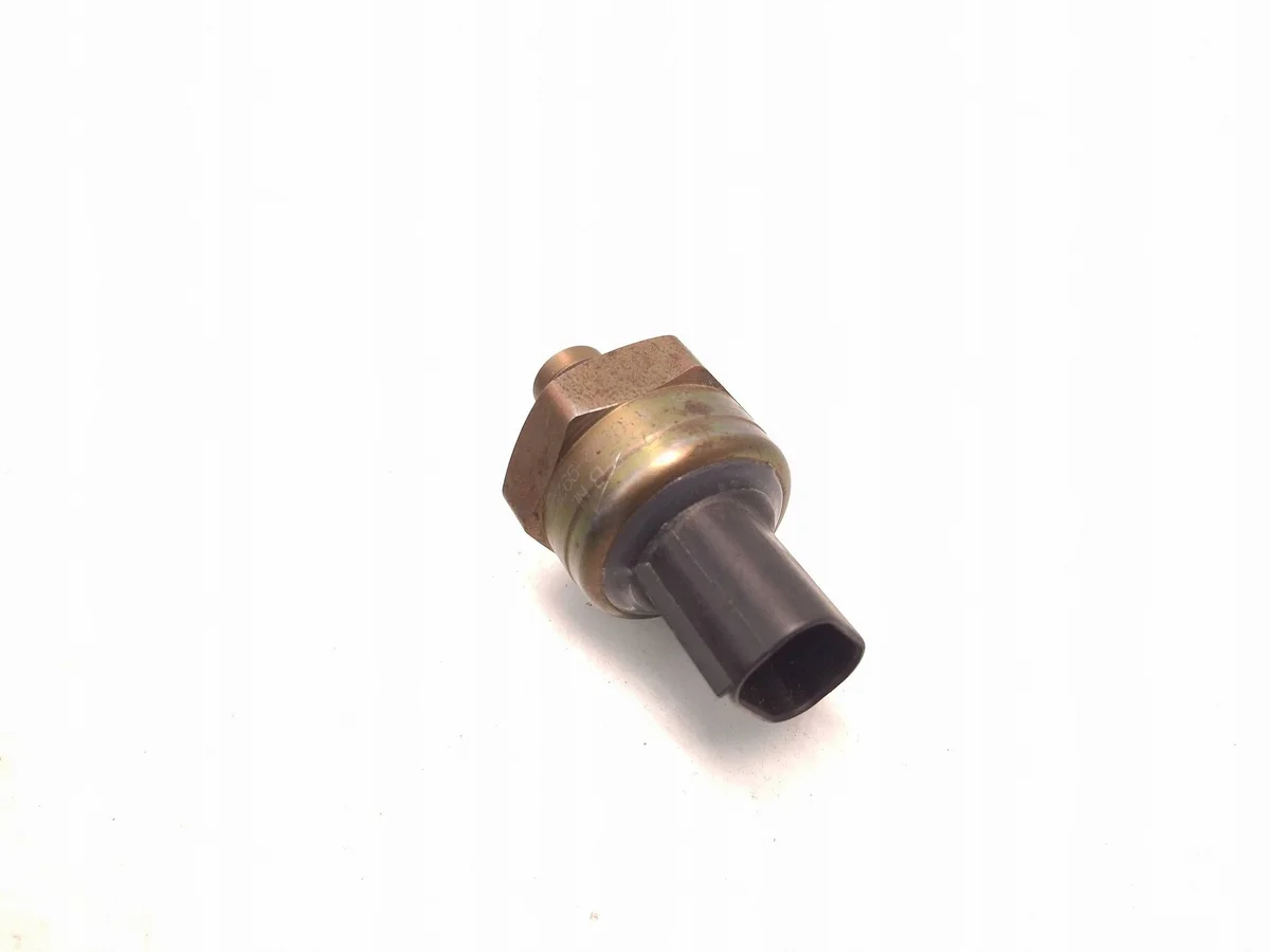 DSC Jarrupumpun Anturi 3 Pin BMW E46