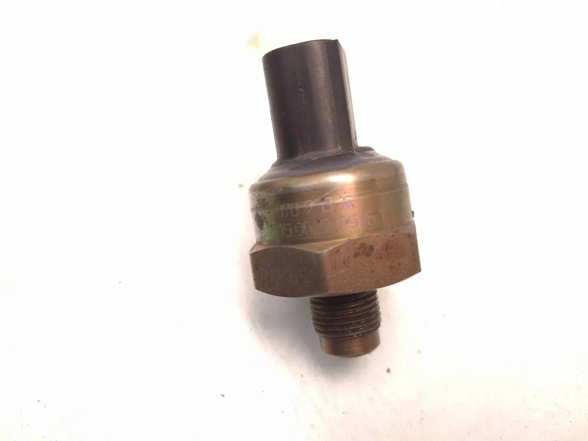 DSC Rempomp Sensor 3 Pin BMW E46 image 4