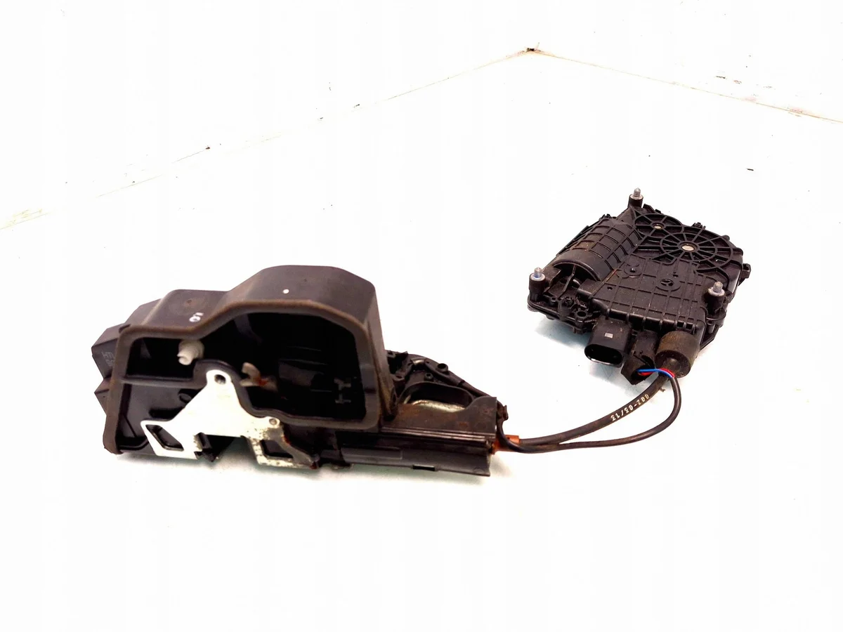 BMW 7 F01 F02 F03 F04 Oven Door Closer