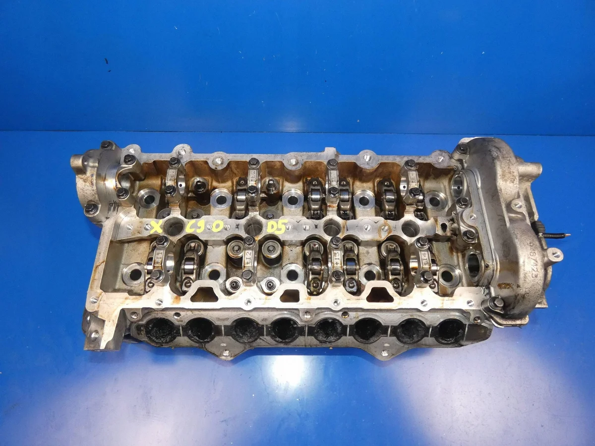 Volvo 2.0D D4204T4 Bi-Turbo Engine 31480500