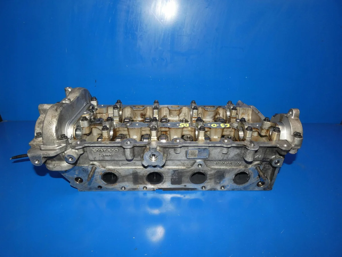Motor Volvo 2.0D D4204T4 Bi-Turbo Usado image 4
