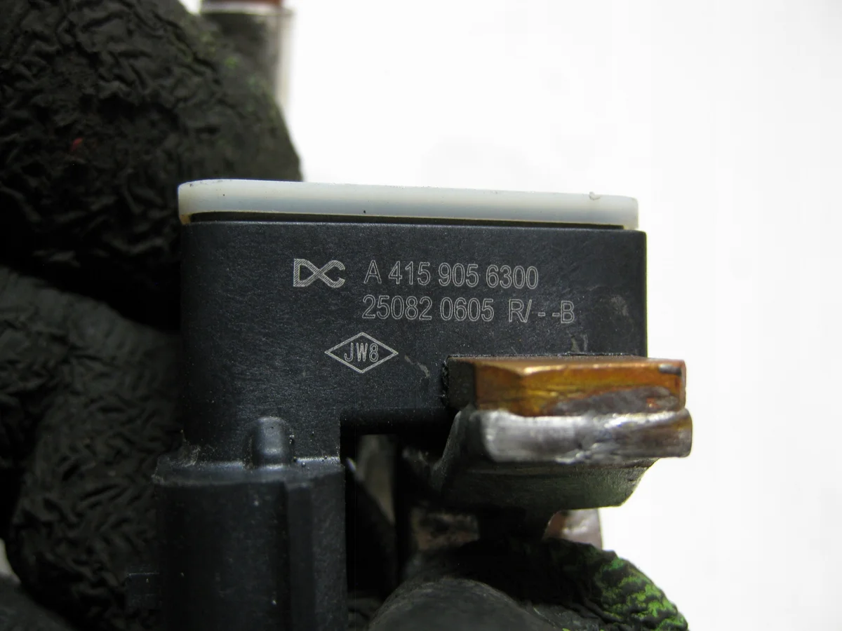 Câble de batterie Renault Master III IV image 3
