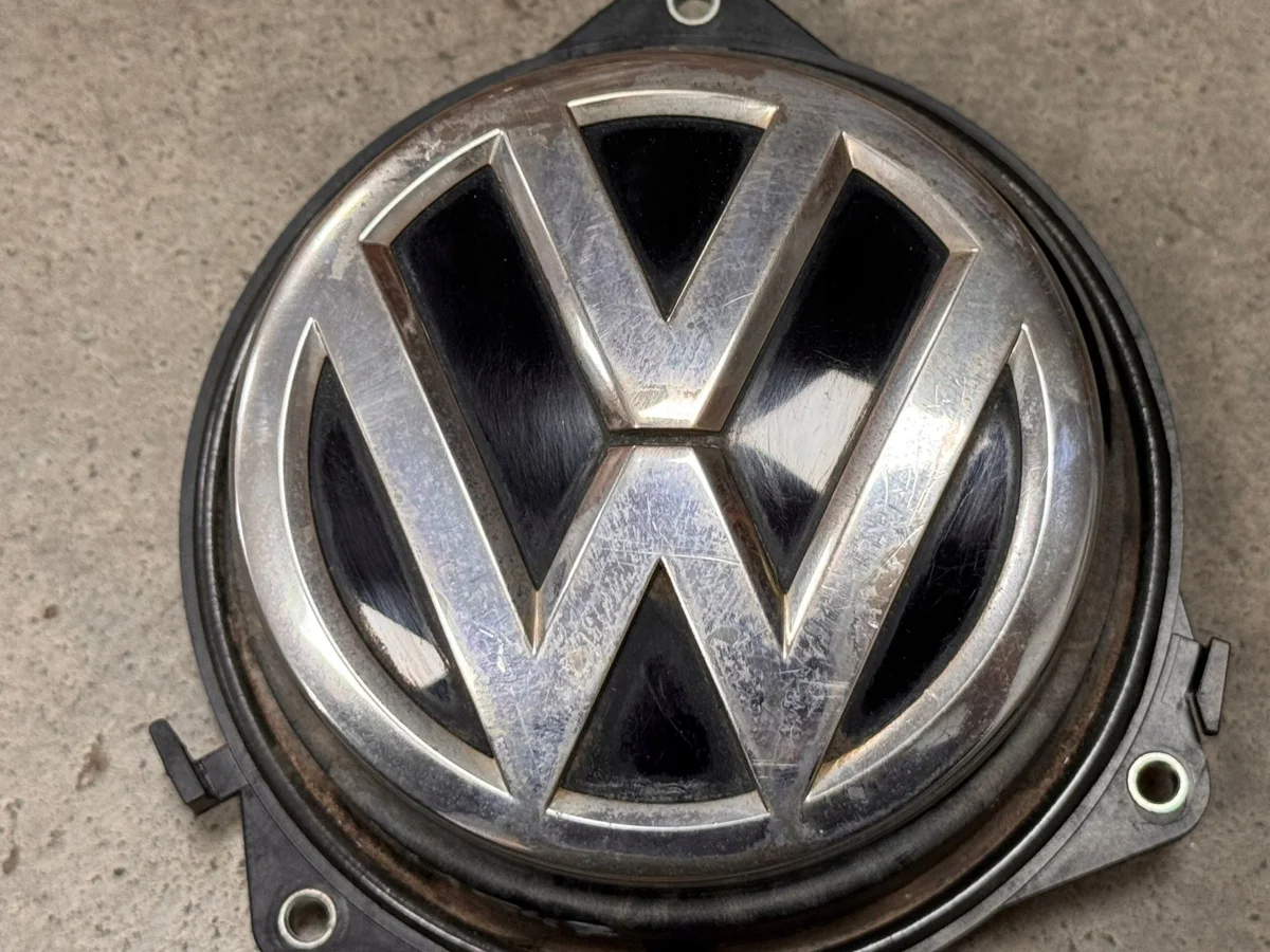 Poignée hayon VW Golf VII 5G9827469D image 3