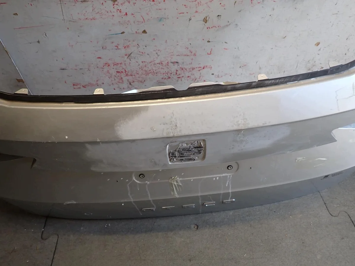 SEAT ATECA Tailgate 2016- 575827105