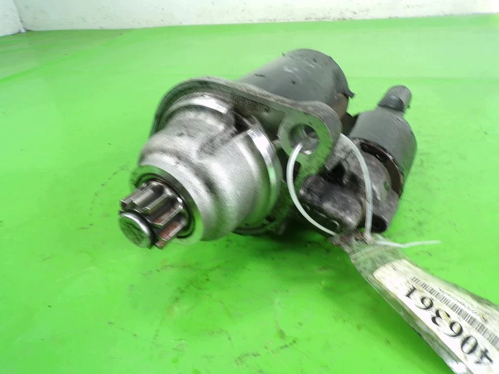 Volkswagen Touran 1.6 FSI Starter F-406361- image 3