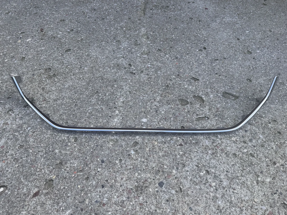 Peugeot 508 II Front Bumper Grille Trim Used