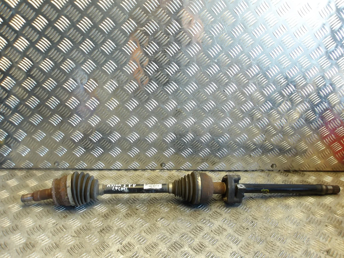 Astra J 1.7 CDTI Aandrijfas Rechts 13335136