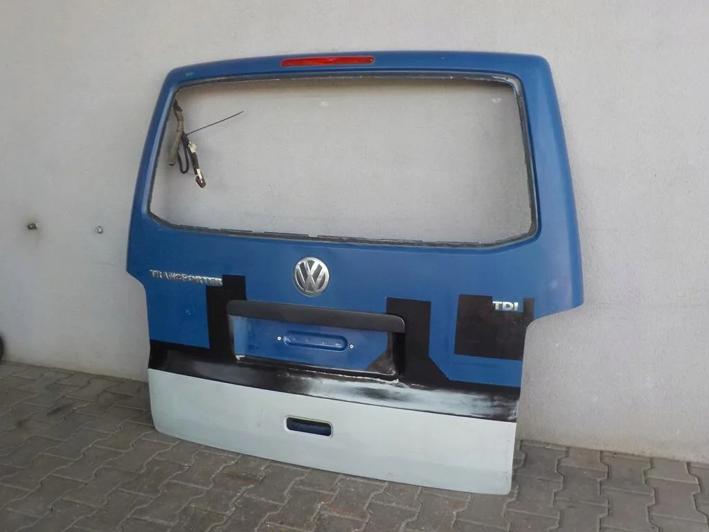 VW T4 Heckklappe mit Scheibe gebraucht image 3