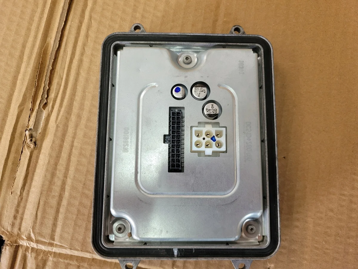 LED-modul Tesla X 00201024-04 Använd