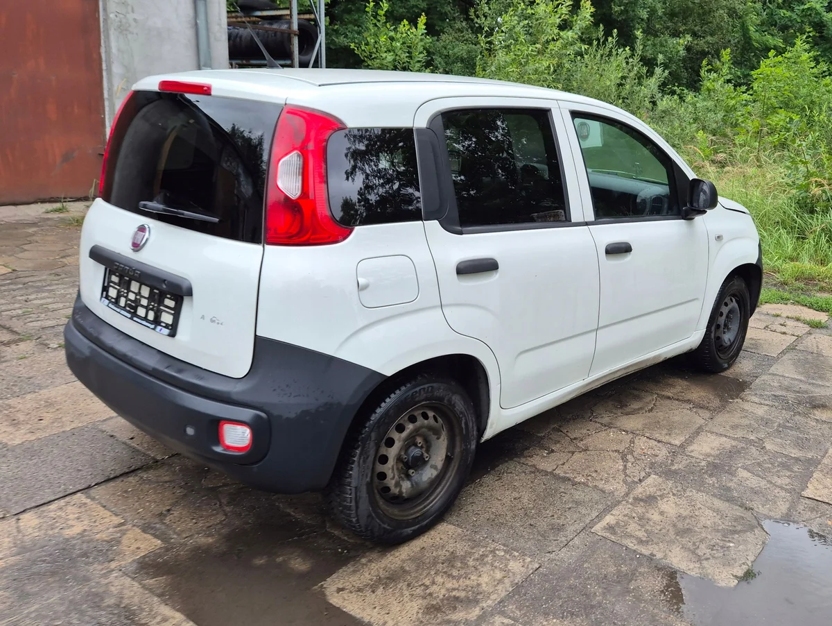 Fiat Panda 3 takalasin lasi oikea 51845304 image 3