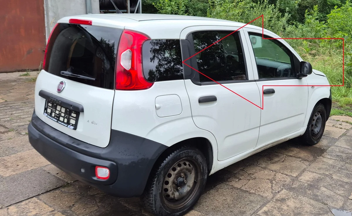 Achterruit Fiat Panda 3 2012- Rechts Gebruikt