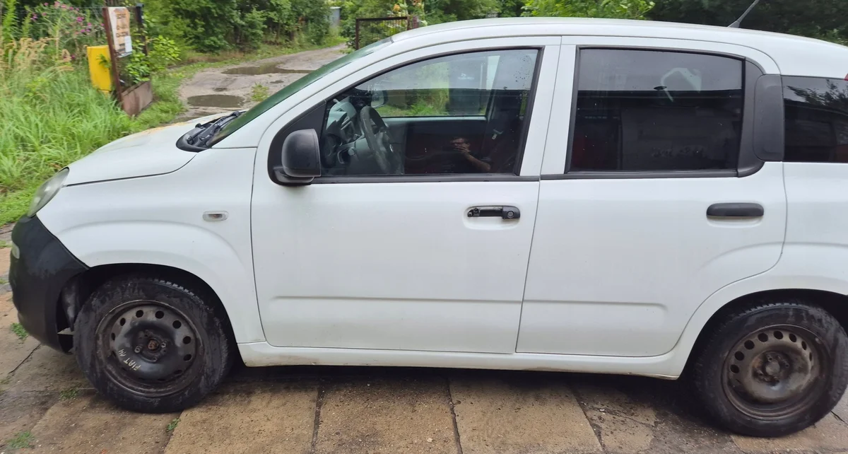 Vidro Porta Traseira Esquerda Fiat Panda 3 51845306 image 3