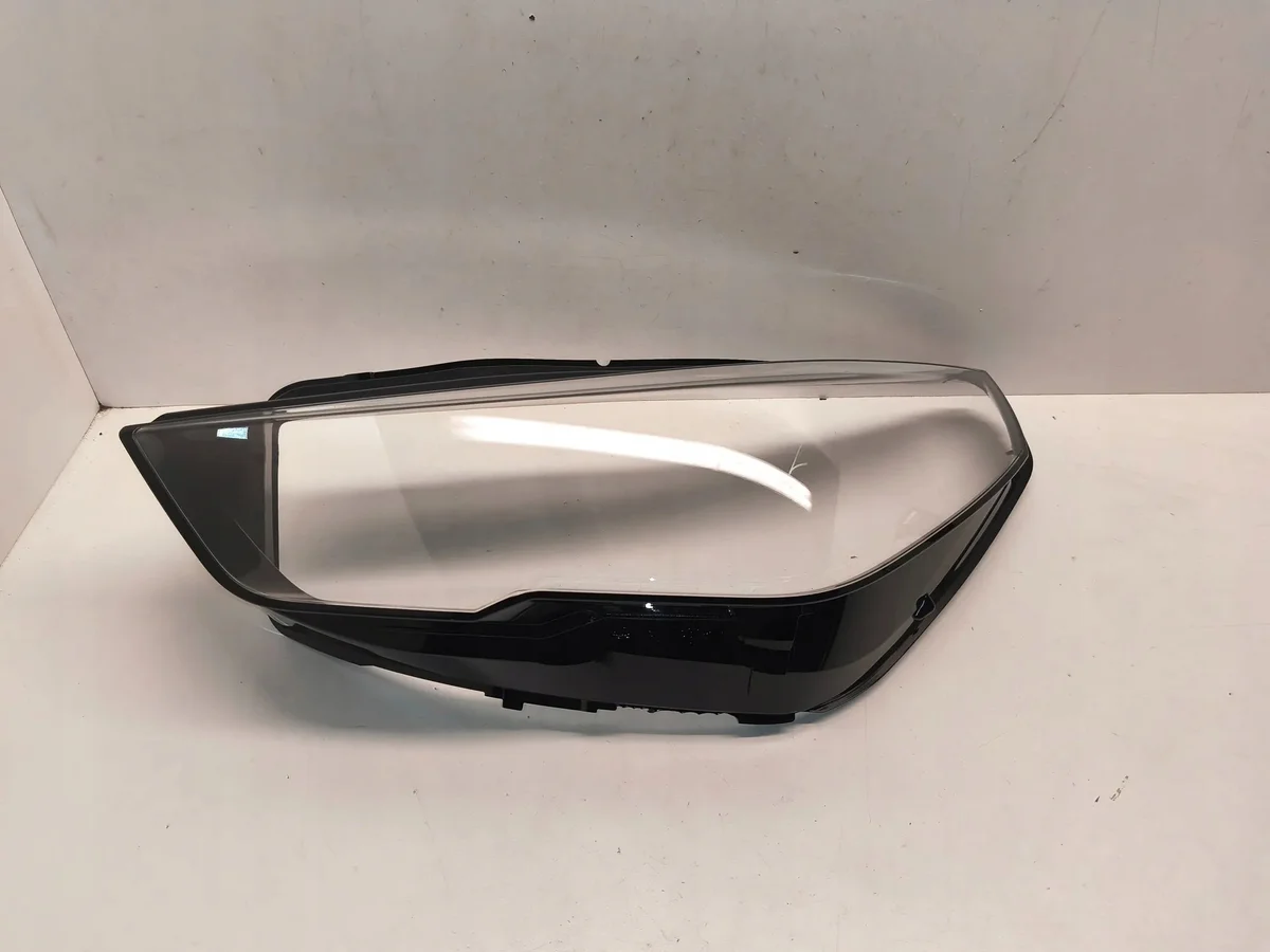 BMW X2 U10 2024 Vänster Strålkastarglas