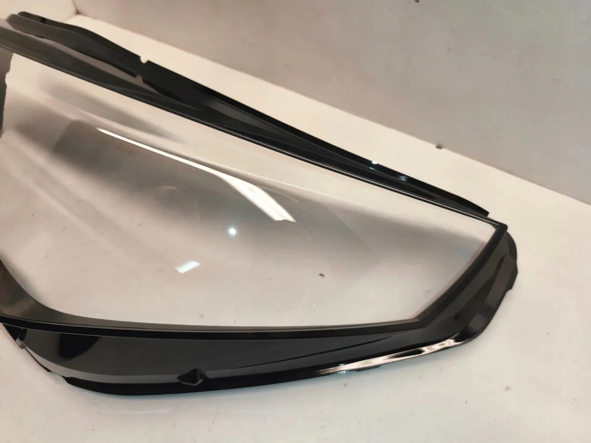 BMW X2 U10 2024 Vänster Strålkastarglas image 3