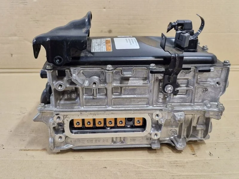 Toyota Yaris IV 1.5 Hybrid Wechselrichter G9200-K0011 image 9