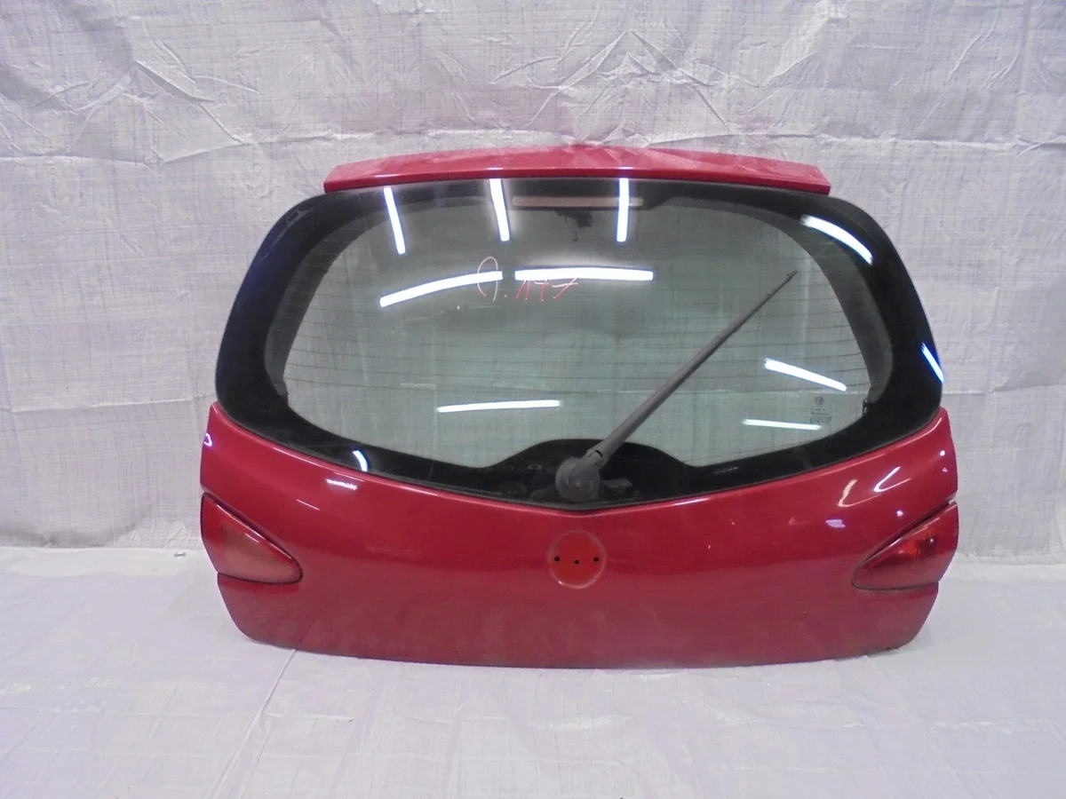 Alfa Romeo 147 Tailgate Trunk Lid AUE827