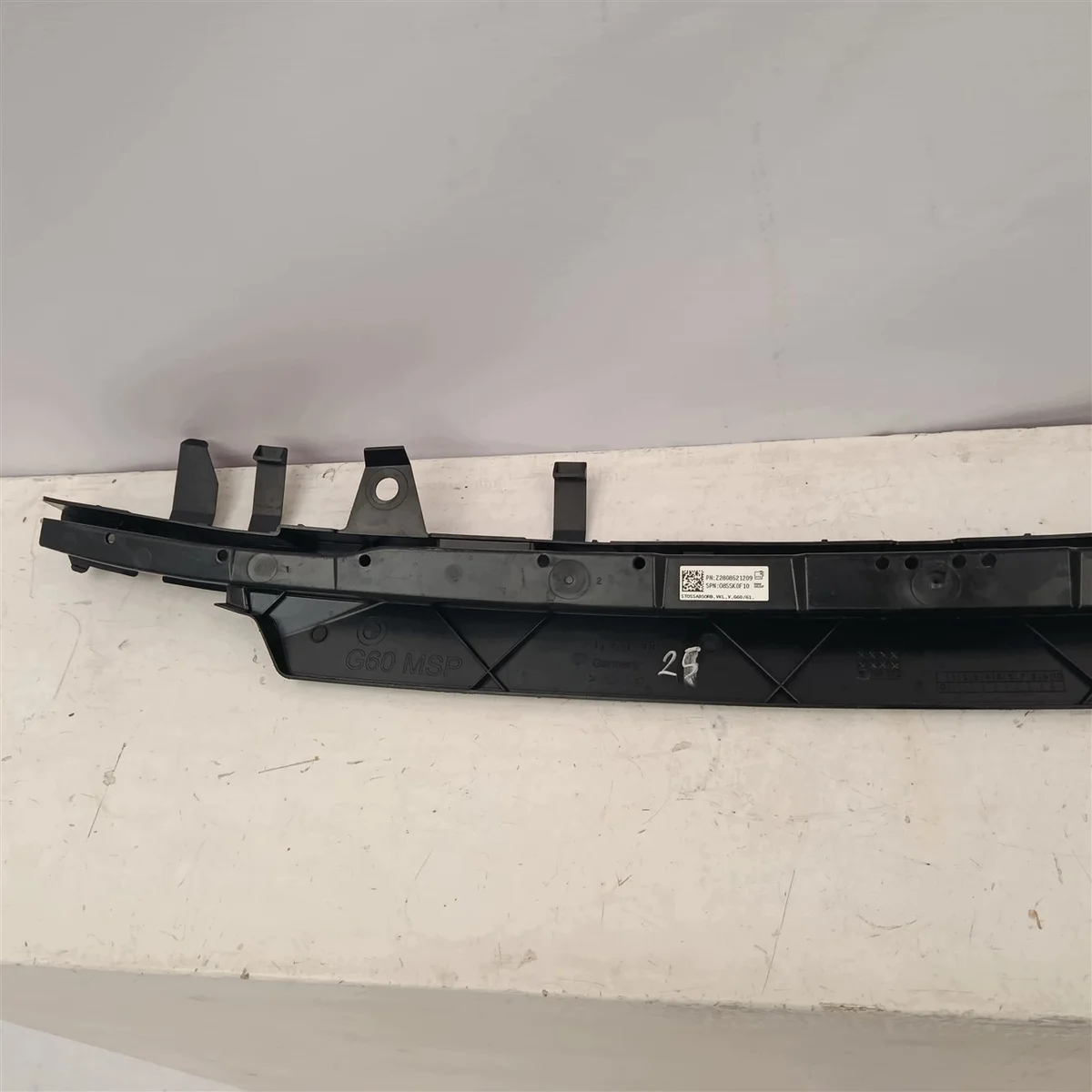 Absorbedor Parachoques BMW G60 G61 Usado image 5