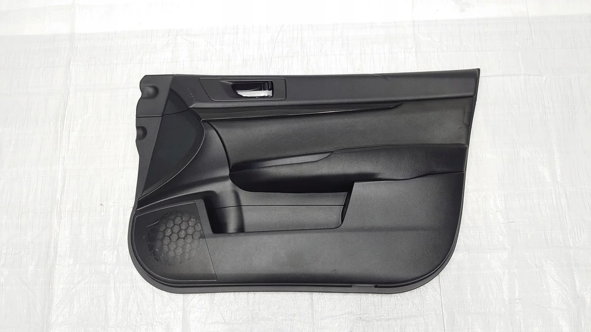 Subaru Legacy Front Door Panel Right Used AUE6159