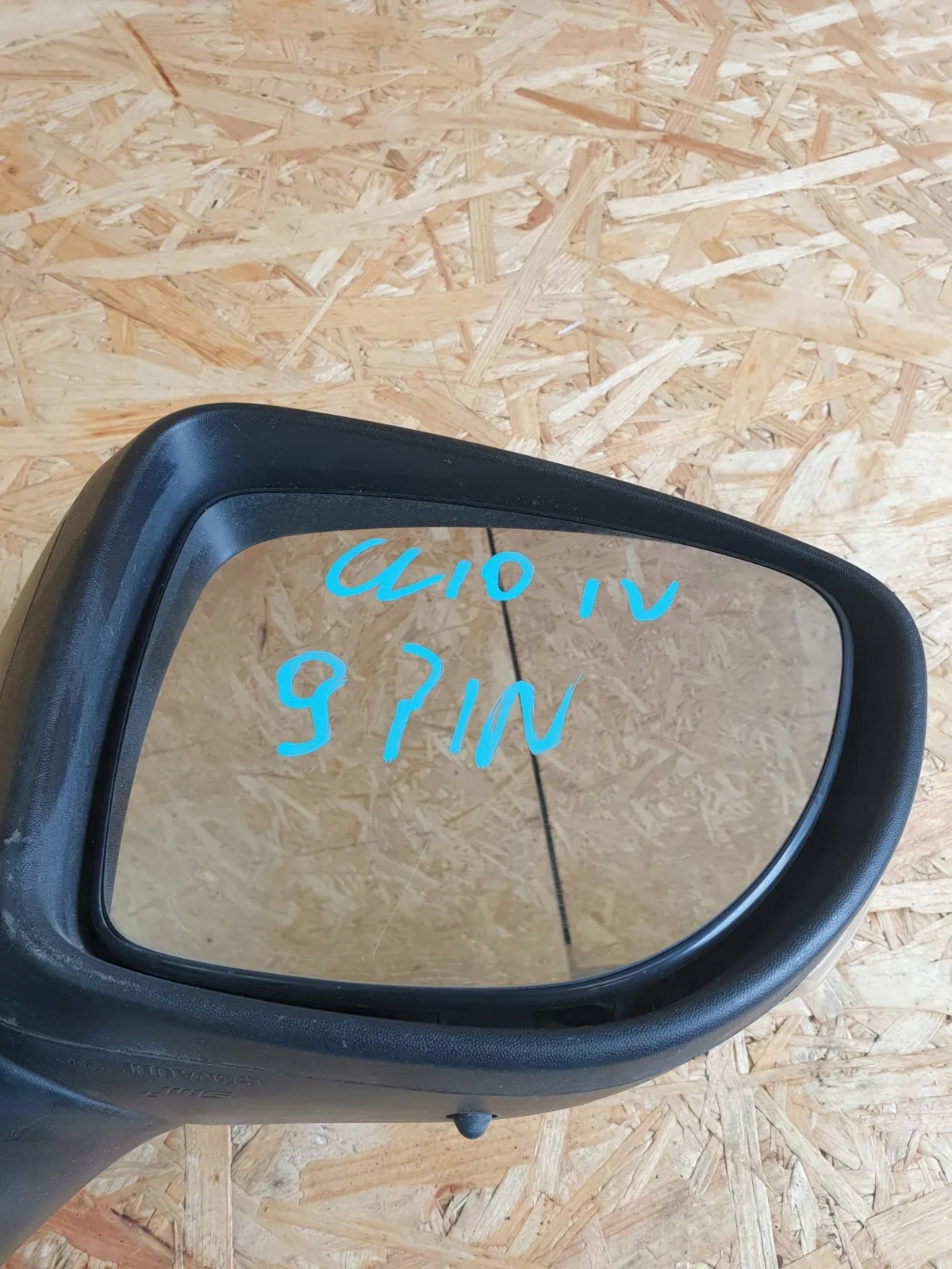 Oikea peili Renault Clio IV 9 pin