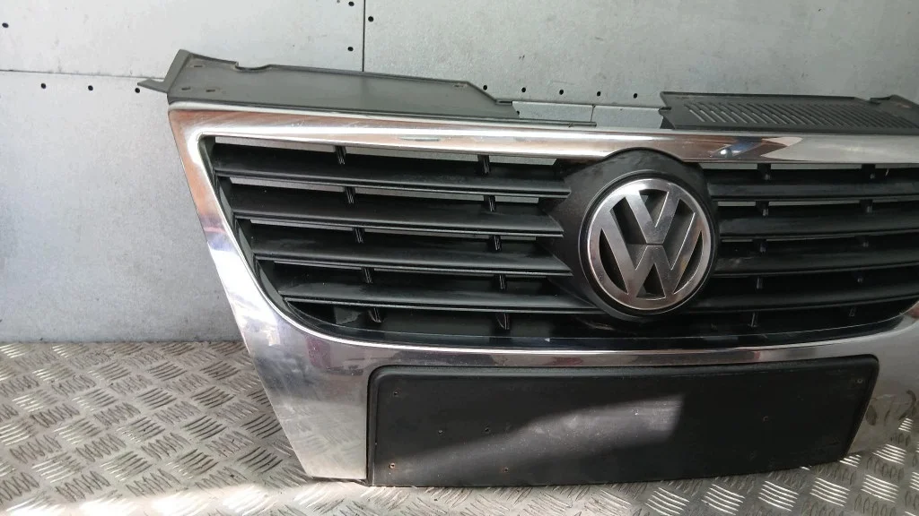 VW Passat B6 Grill 1.9TDI 05-10 Sedan