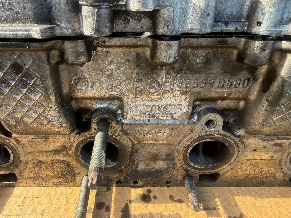 Culasse complète 1.6 TDCI HDI Ford PSA image 7