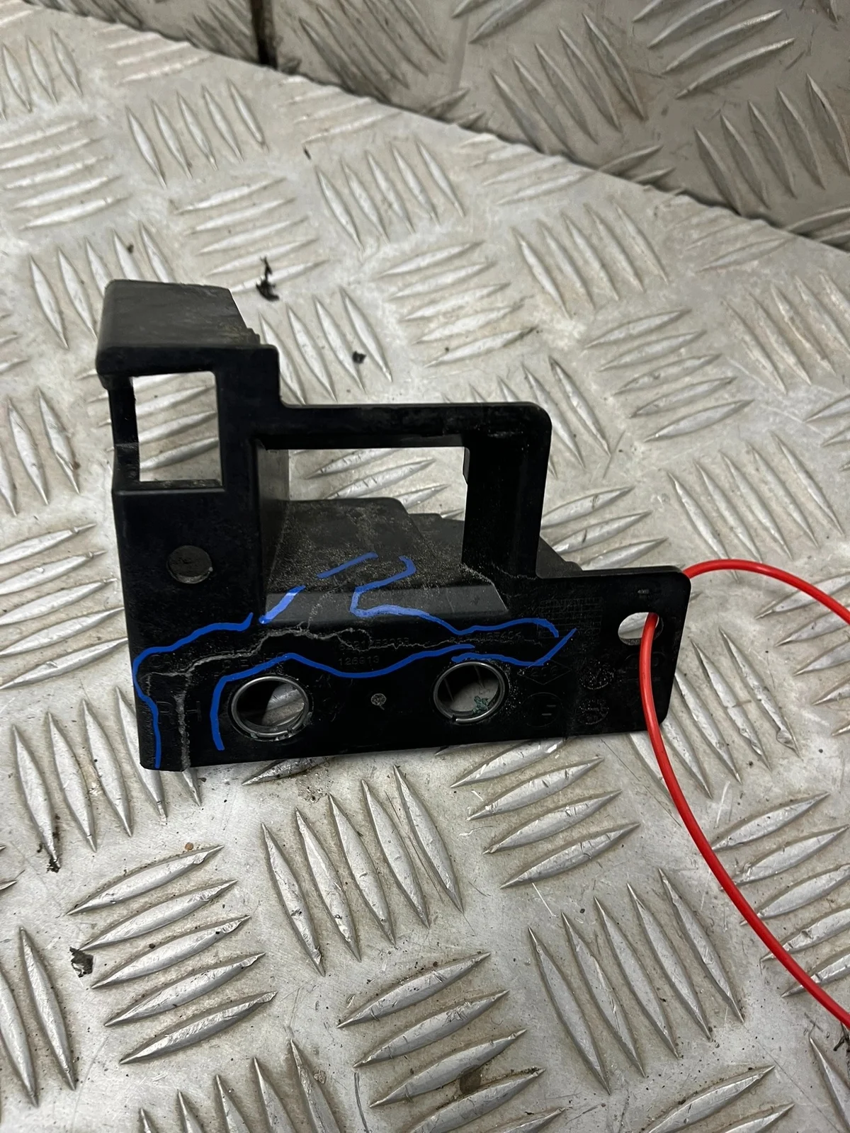 Suporte Direito Renault 5 E-Tech 622125903R