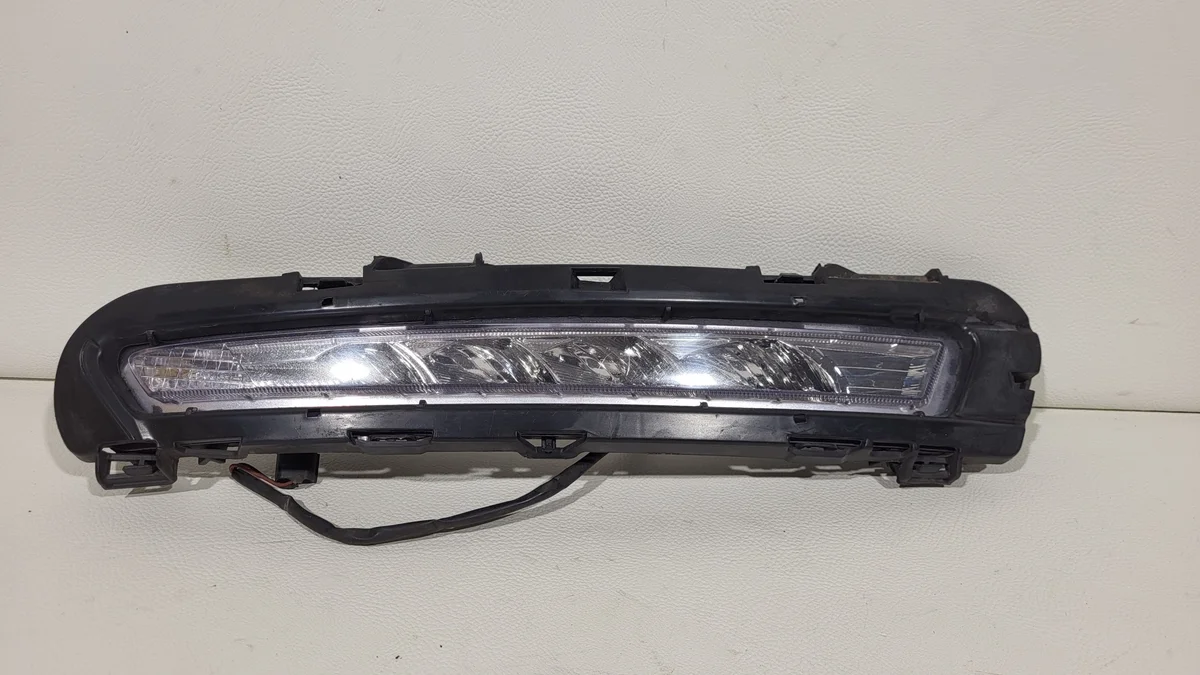 DRL Ford Mondeo MK4 LIFT Gauche 10-15