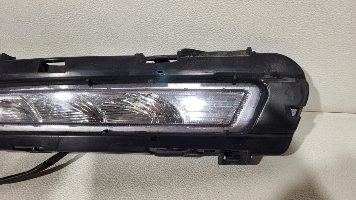 DRL-lampa Ford Mondeo Mk4 Vänster 10-15