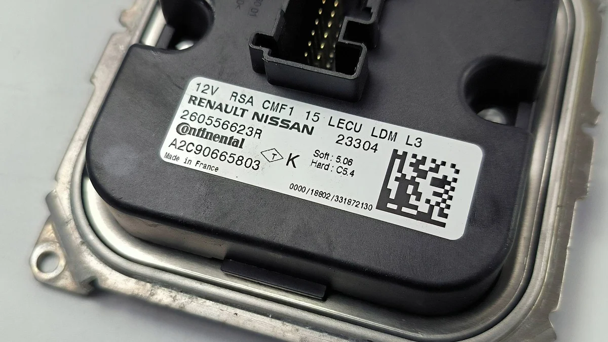 Convertisseur 260556623R Renault Trafic III image 3