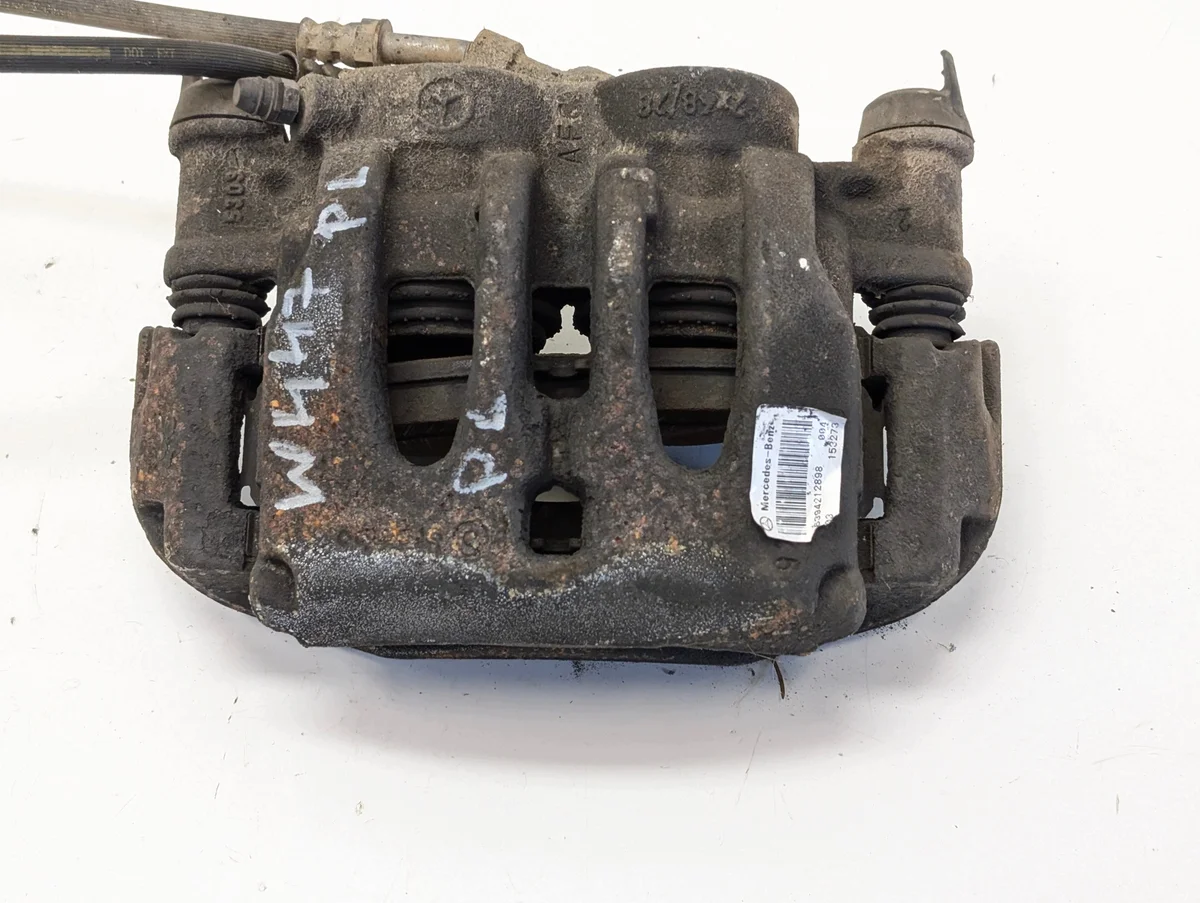 Pinça de Freio Esquerda Mercedes Vito W447 W639