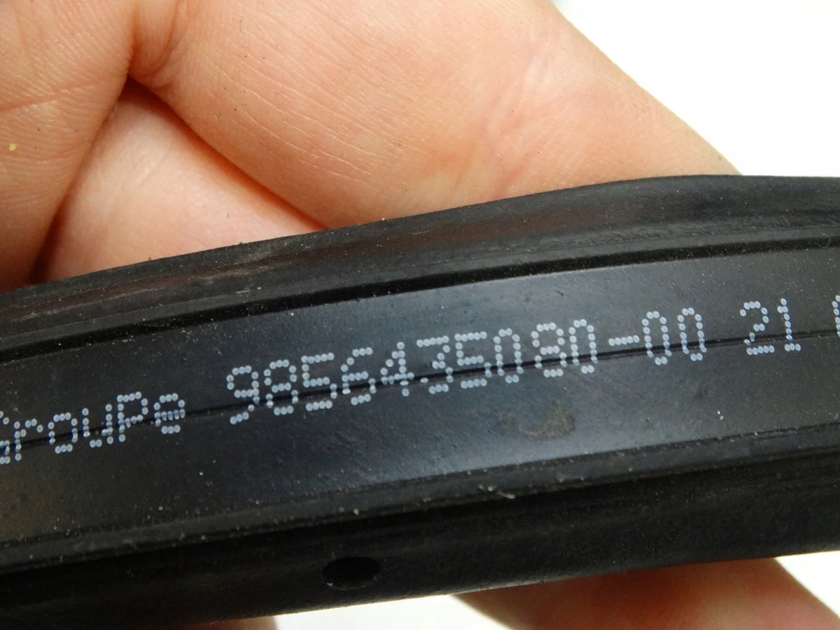 Opel Astra L VI Junta 9856435080 image 9