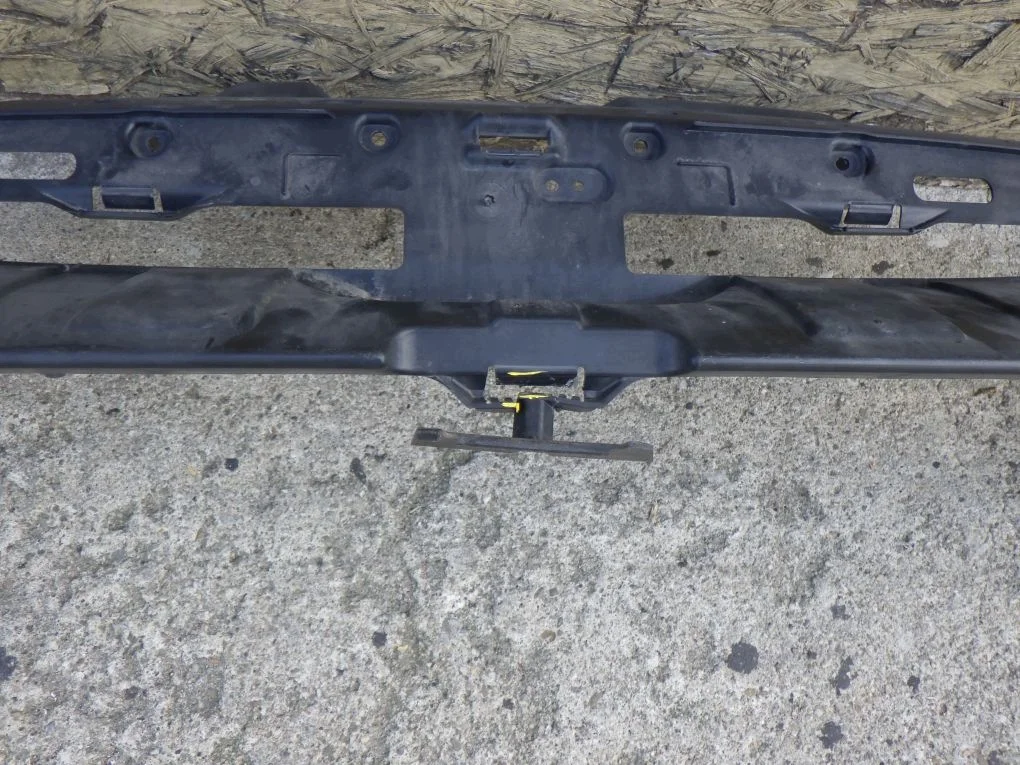Ford Focus MK3 Refuerzo Frontal Usado image 10