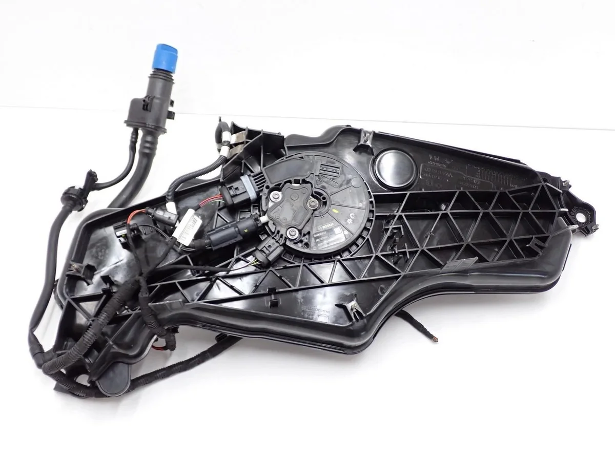 AdBlue Tank Pumpe Skoda Karoq 5Q0131969E image 4