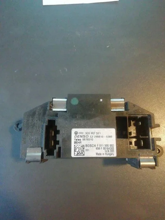 Relais Verwarming Ventilator VW F011500002 image 3