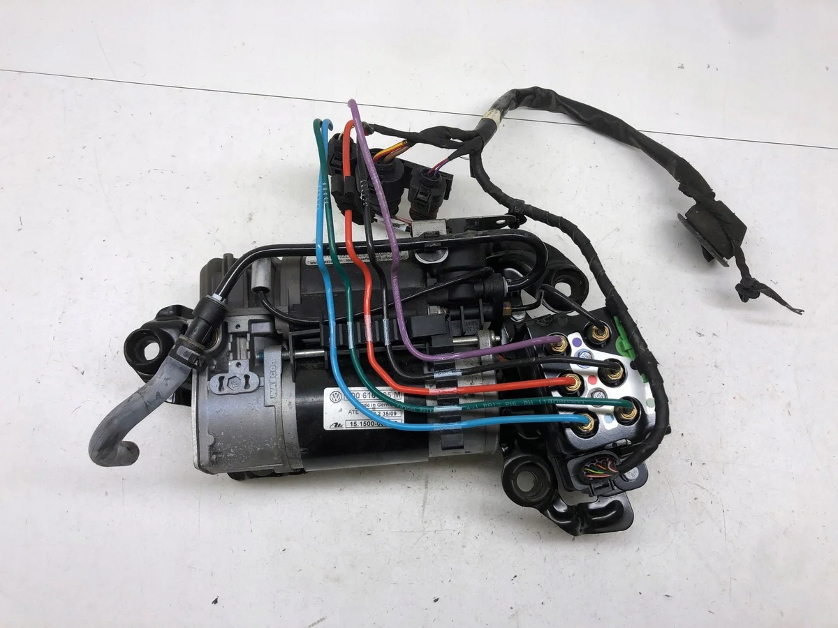 Used Air Suspension Compressor VW Phaeton 3D0616005M