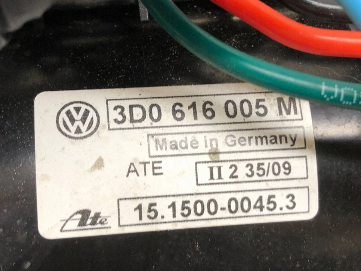 Used Air Suspension Compressor VW Phaeton 3D0616005M image 6