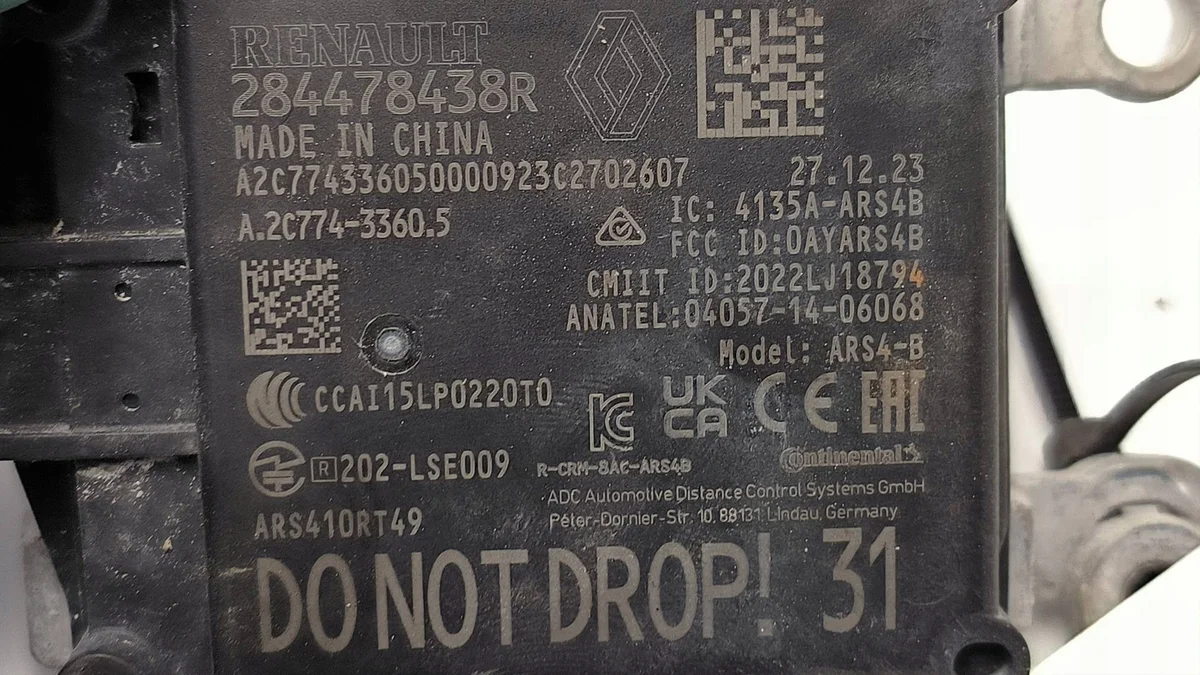 Radar Distronic 284478438R Renault Arkana image 3