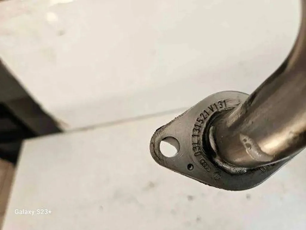 EGR-putki VW Passat CC 2.0 TDI