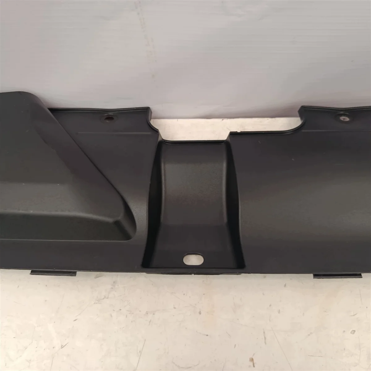 Audi A5 8T Stoßstangenabdeckung vorne 8T0807081A image 3